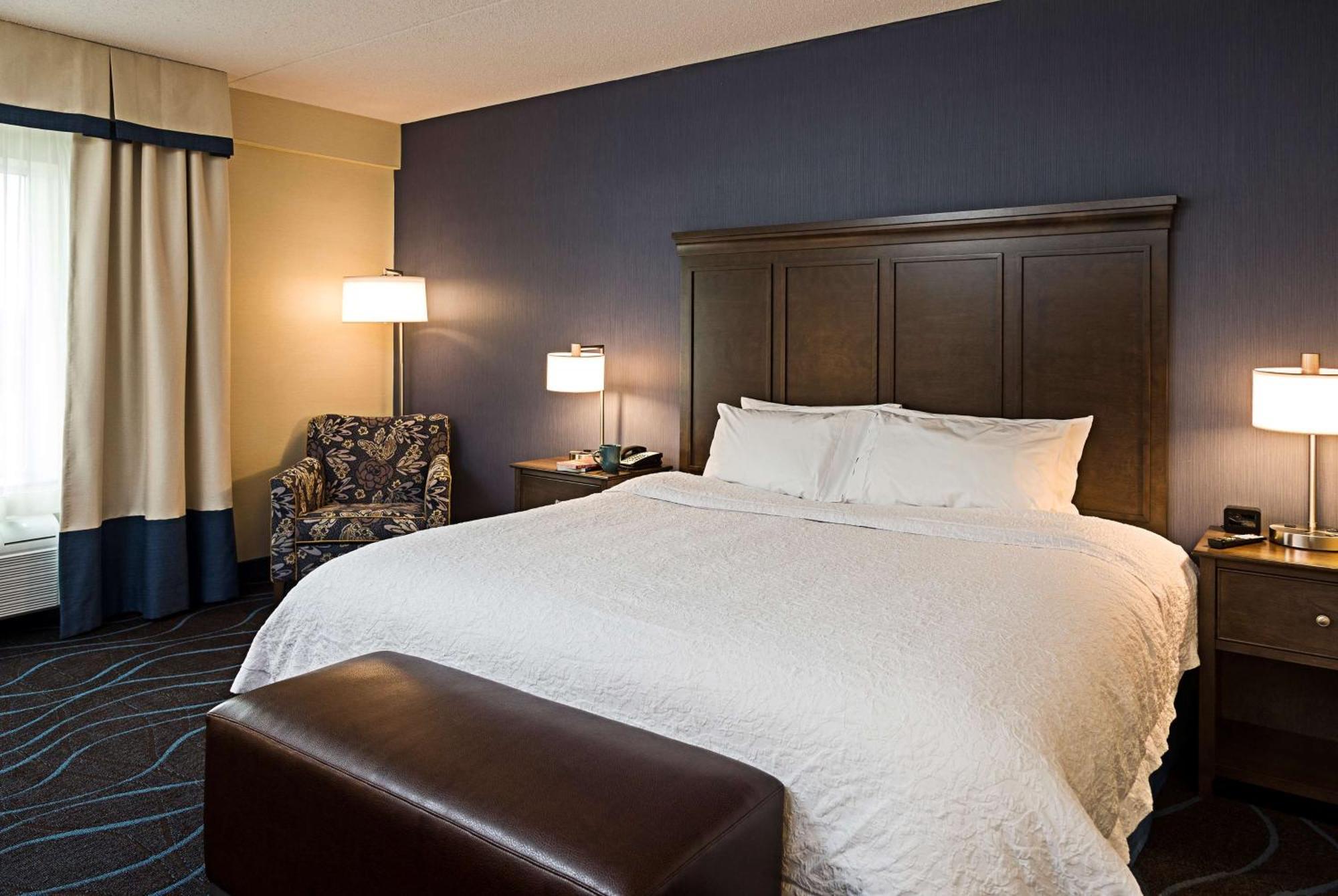 Hampton Inn By Hilton Ottawa Airport Kültér fotó